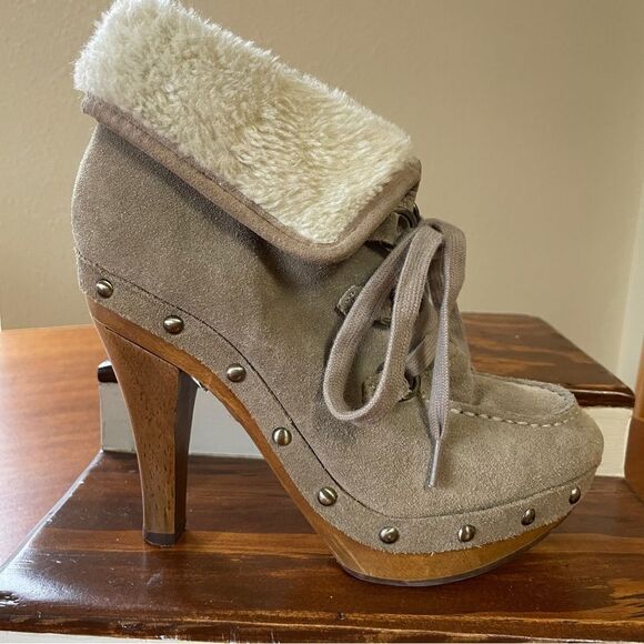 GUESS Wood Heel Platform Stiletto Boots Tan Suede Leather Cream Faux Fur sz 6.5 - Picture 3 of 13